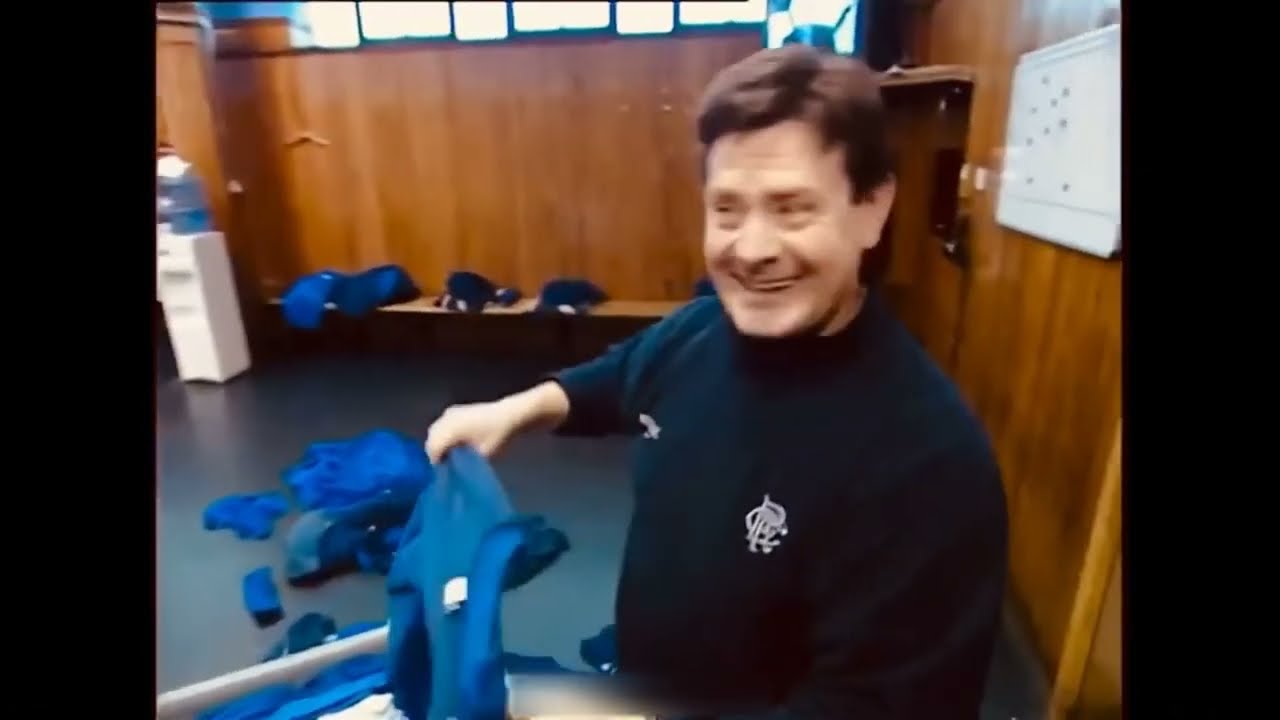 JIMMY BELL | GLASGOW RANGERS LEGENDARY KITMAN | ''GIO SITS UNDER THE QUEEN''