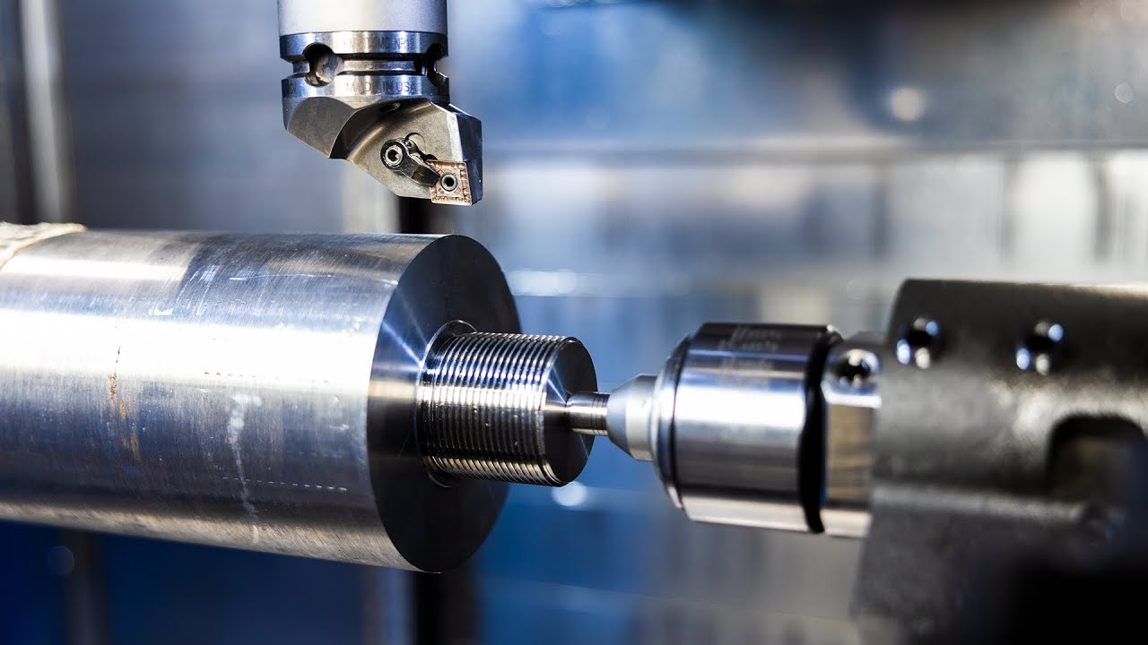Threading & Hammering In Center on PUMA SMX 3100ST | DN Solutions