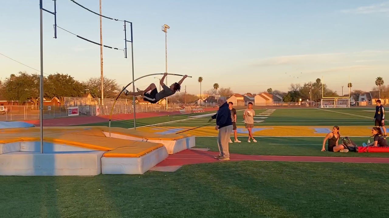 Michael Pequeno 15 foot vault