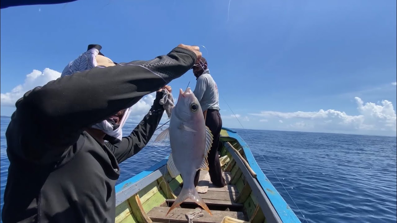 Strike mancing di laut dalam - monster laut dalam 