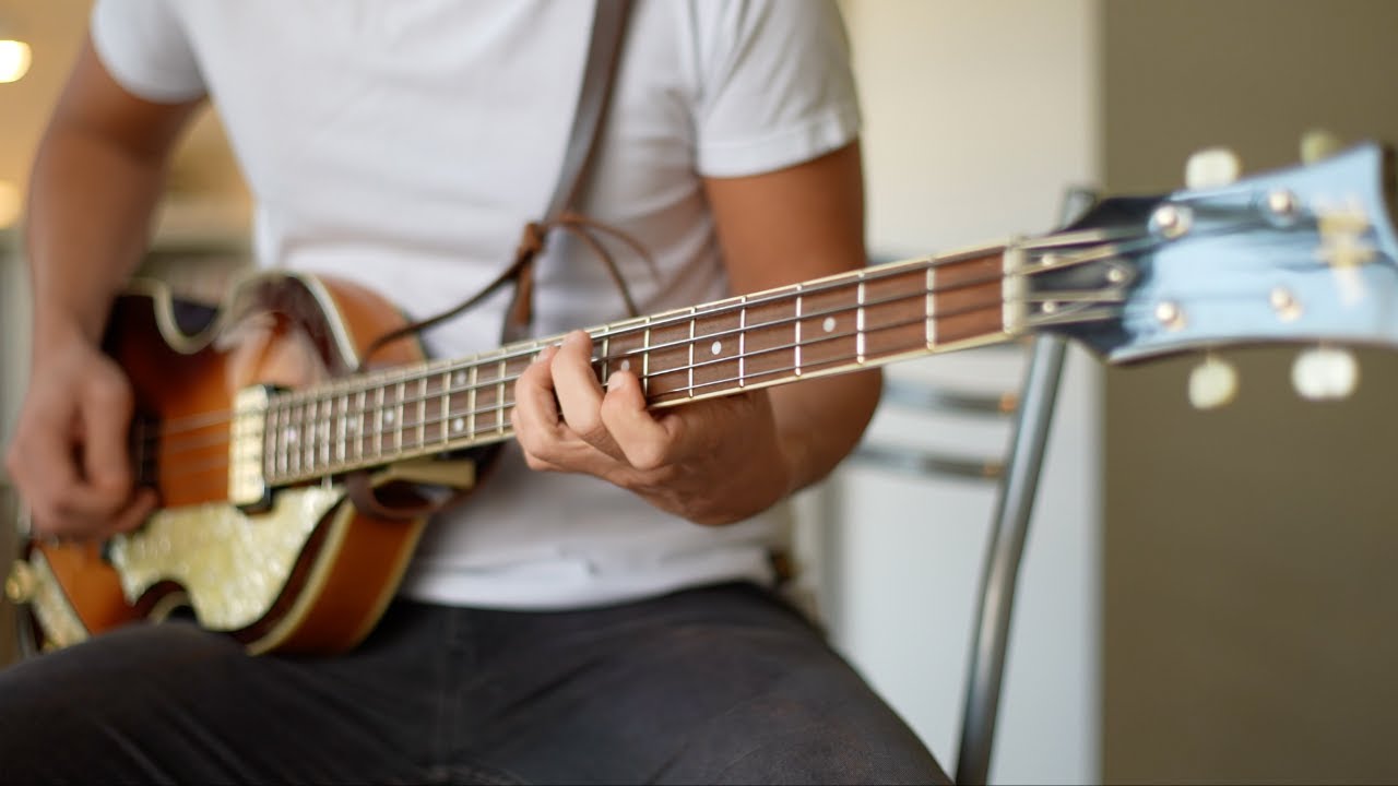 Hold My Hand - The Rutles [Bass Cover]