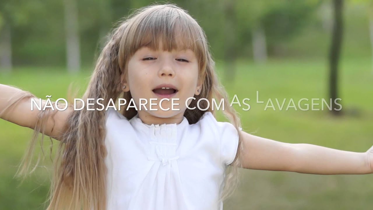 Como aclarar o cabelo das crian&ccedil;as. Com Intea Camomila.