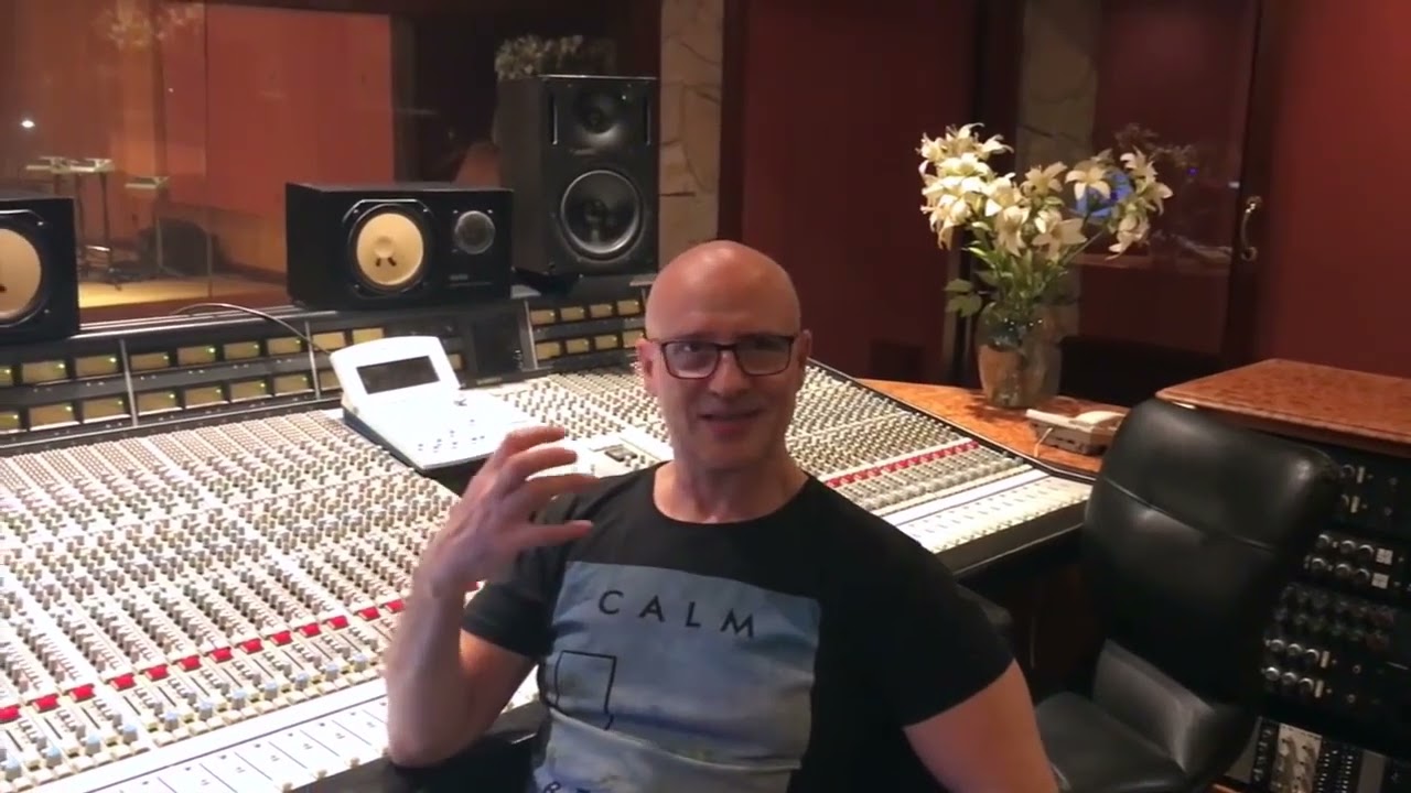 Entrevista hecha por Ariel Pozzo Seredicz en Estudios Panda a Nestor Tinaro para Musiquiatra.