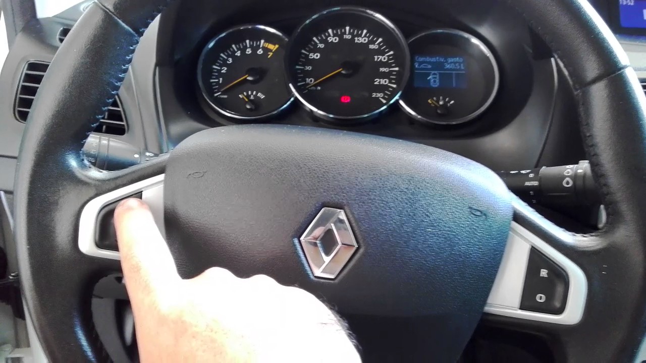 Máquina Renault Fluence. Iluminação Interna CVT e Cortesia. Limitador de velocidades.
