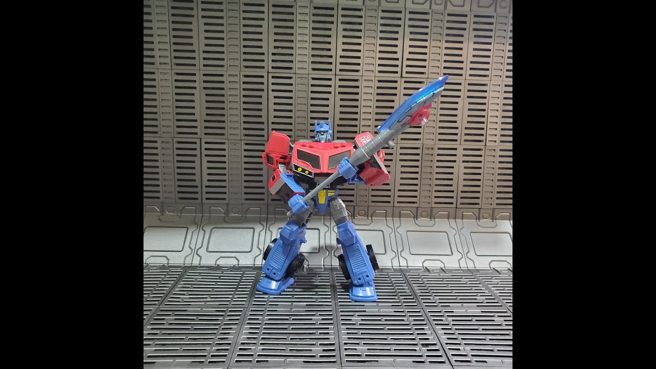 Transformers Legacy United Animated Universe Optimus Prime Review