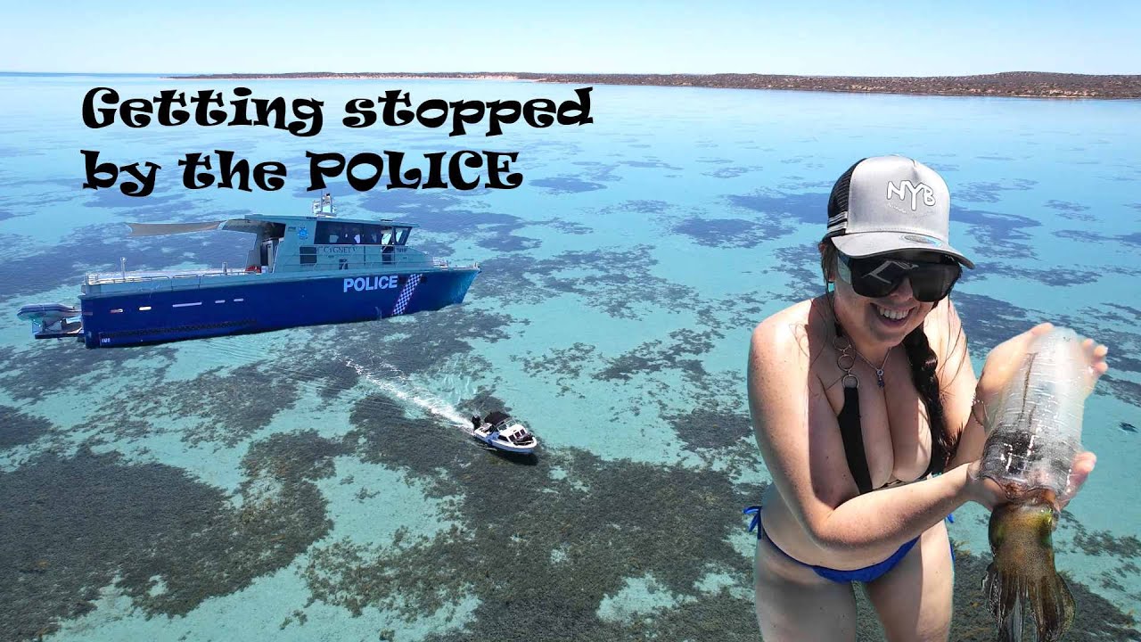 Исследование залива Шарк-Бей &mdash; ночевка в палатке на нашей лодке.