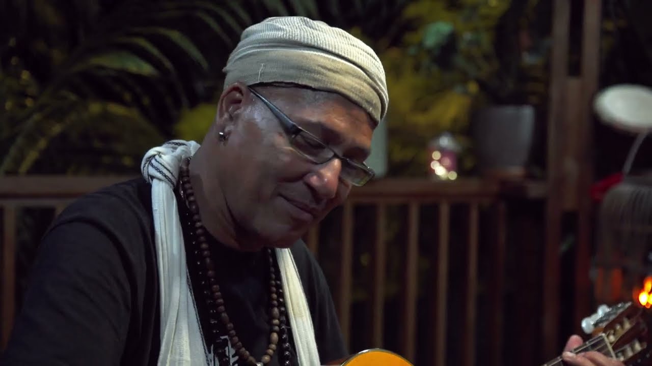 20 Rasinn TIMELESS ALIX POULOT JEAN LUC TECHER (KIKI MARIAPIN)