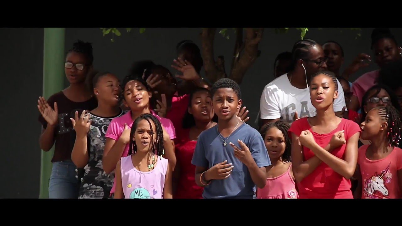 Hymne à la paix - Artistes en herbe 2015