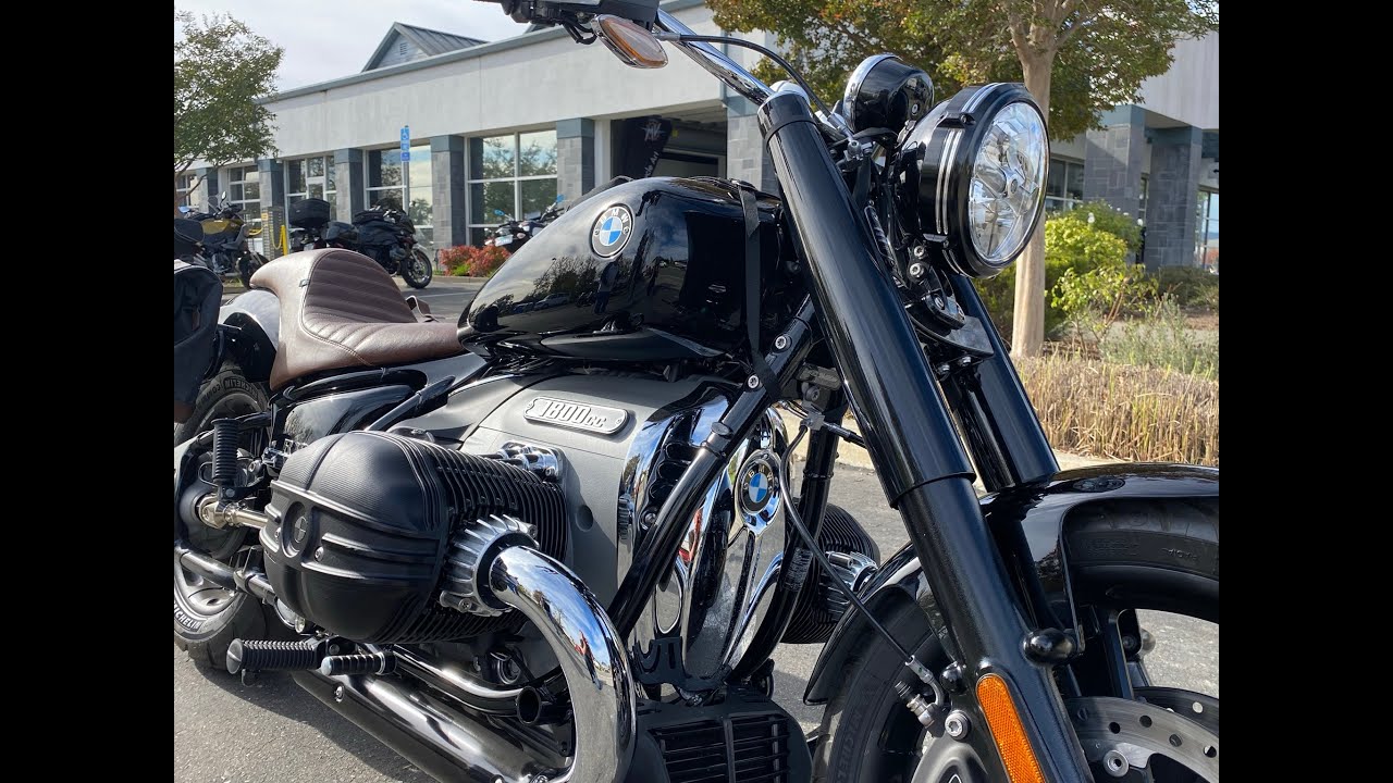 2021 BMW Custom R18 Build