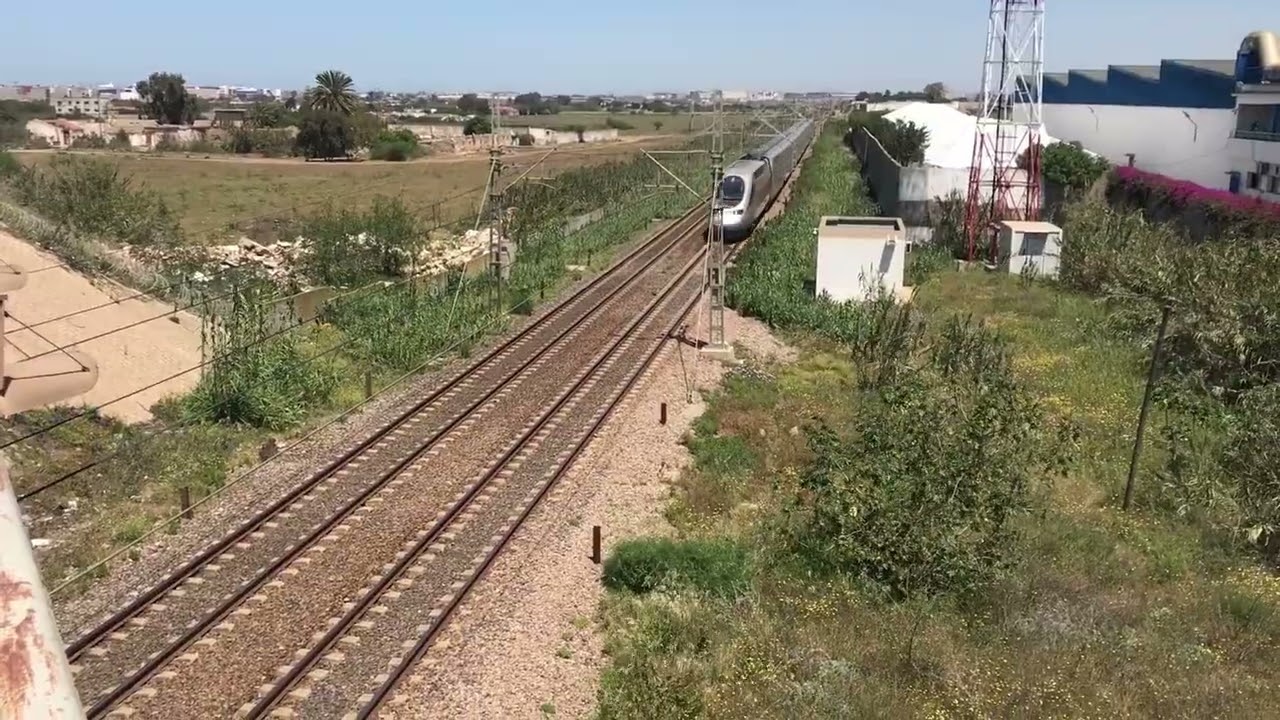 Compilation de sifflet des train d’ONCF (1080p 60 FPS)