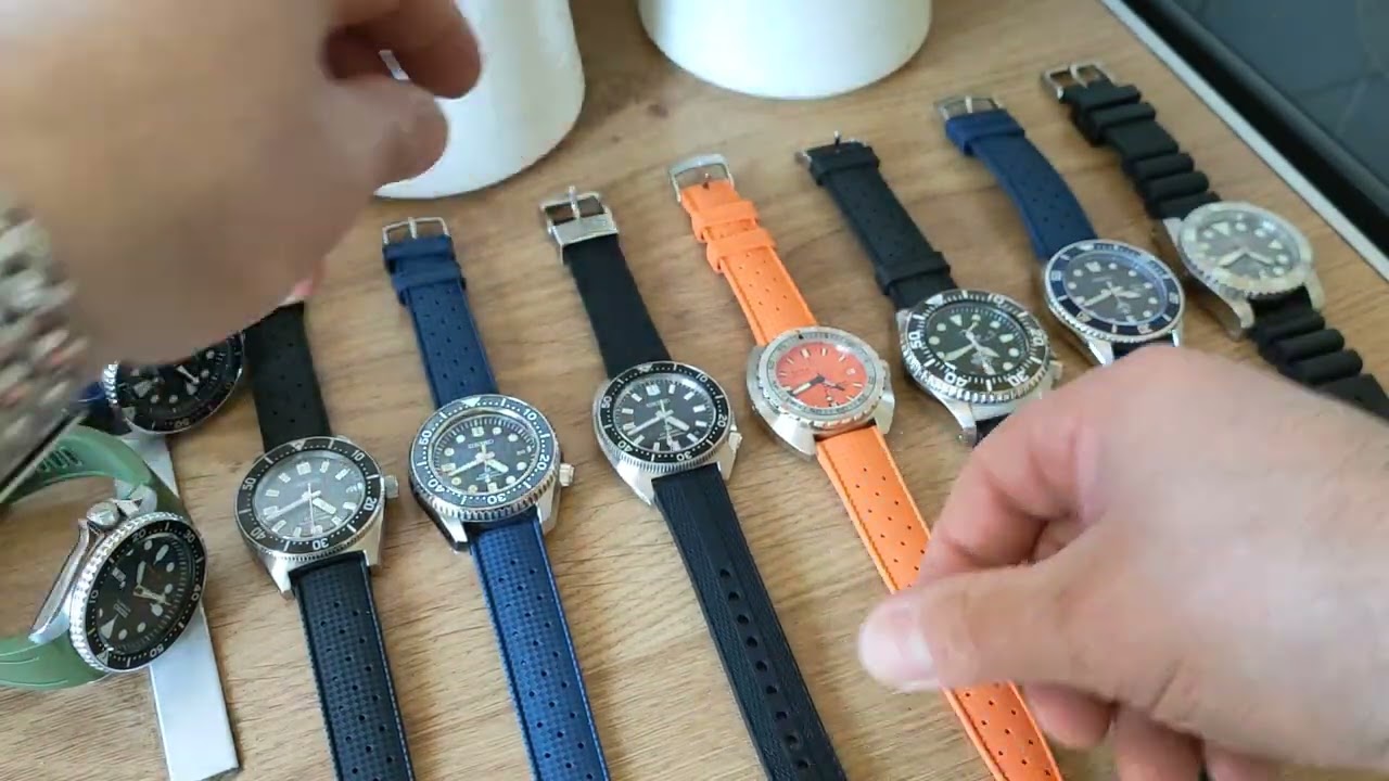 Dive watches on rubber straps bonanza.