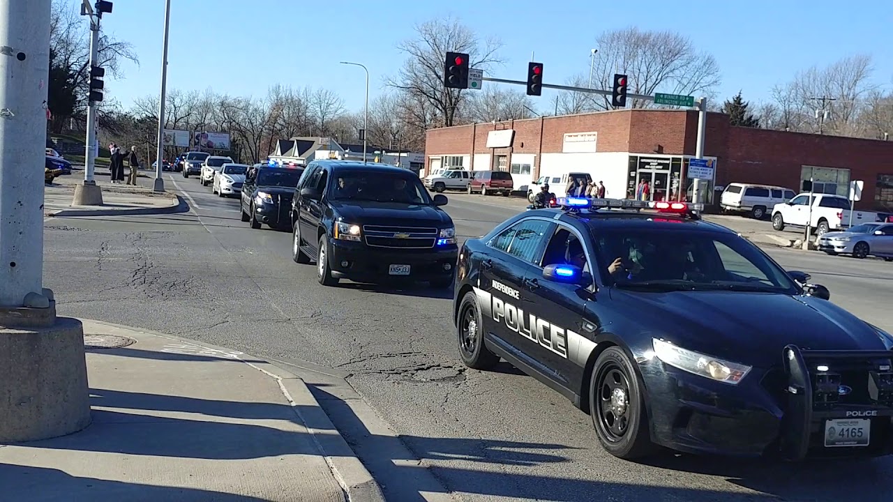 Independence MO Police Officer Tom Wagstaff's homecoming, Friday December 8th, 2017