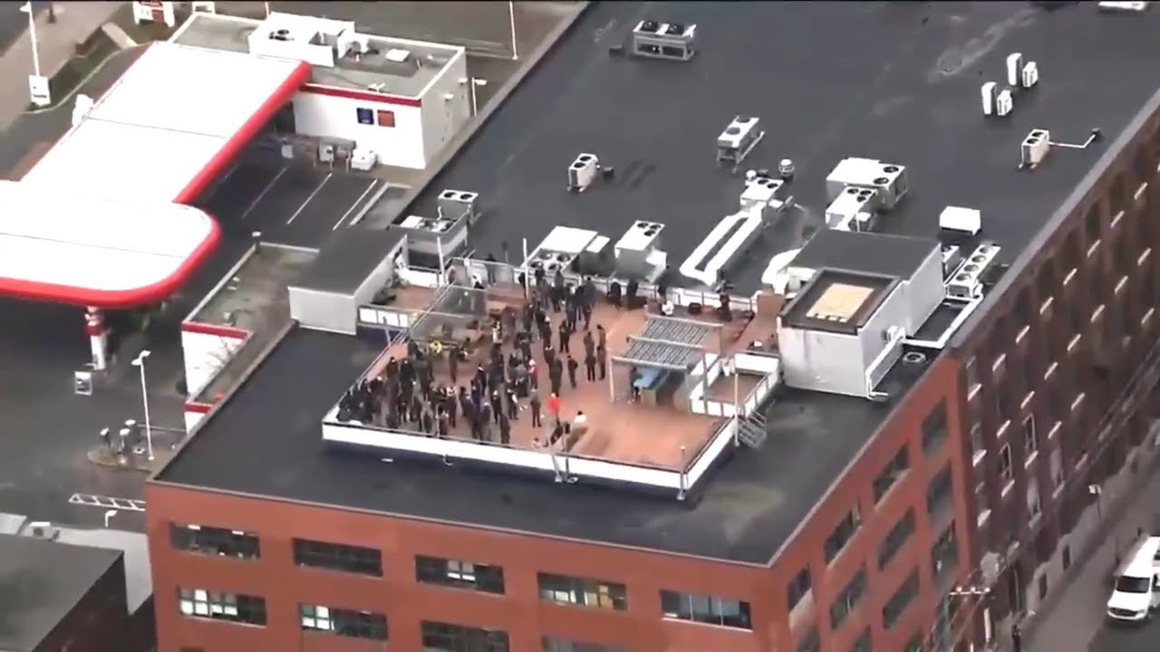 Dozens' of people are taken hostage in gaming company Ubisoft's office in Montreal | COMPILATION