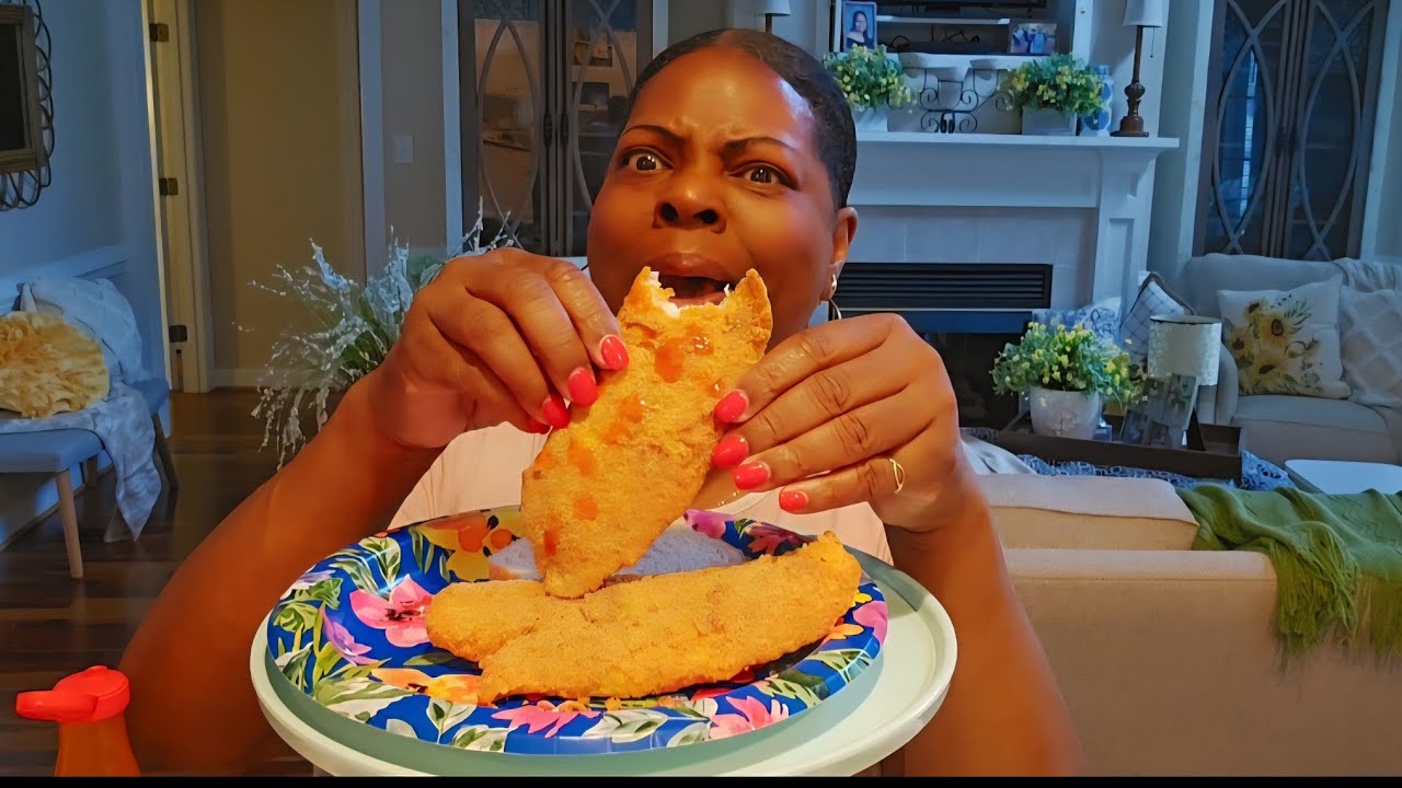 Fried Fish! The CLAW Came Out! STRAW Movie Review