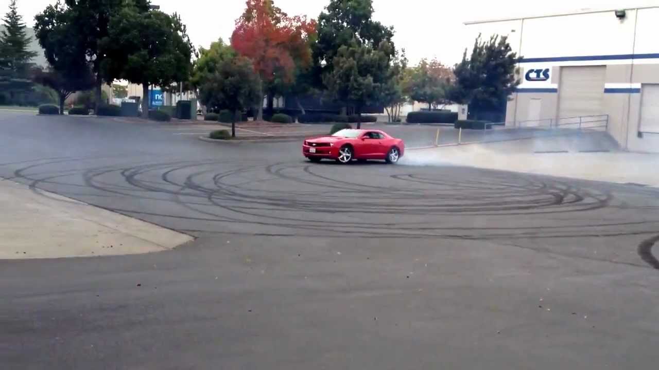 Chevrolet Camaro Drifting Donuts