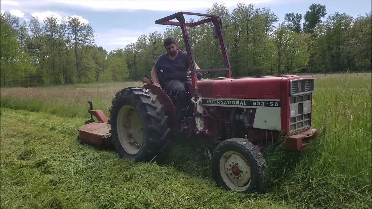 IH 633SA & Gyrobroyeur GARD | Broyage de prairie