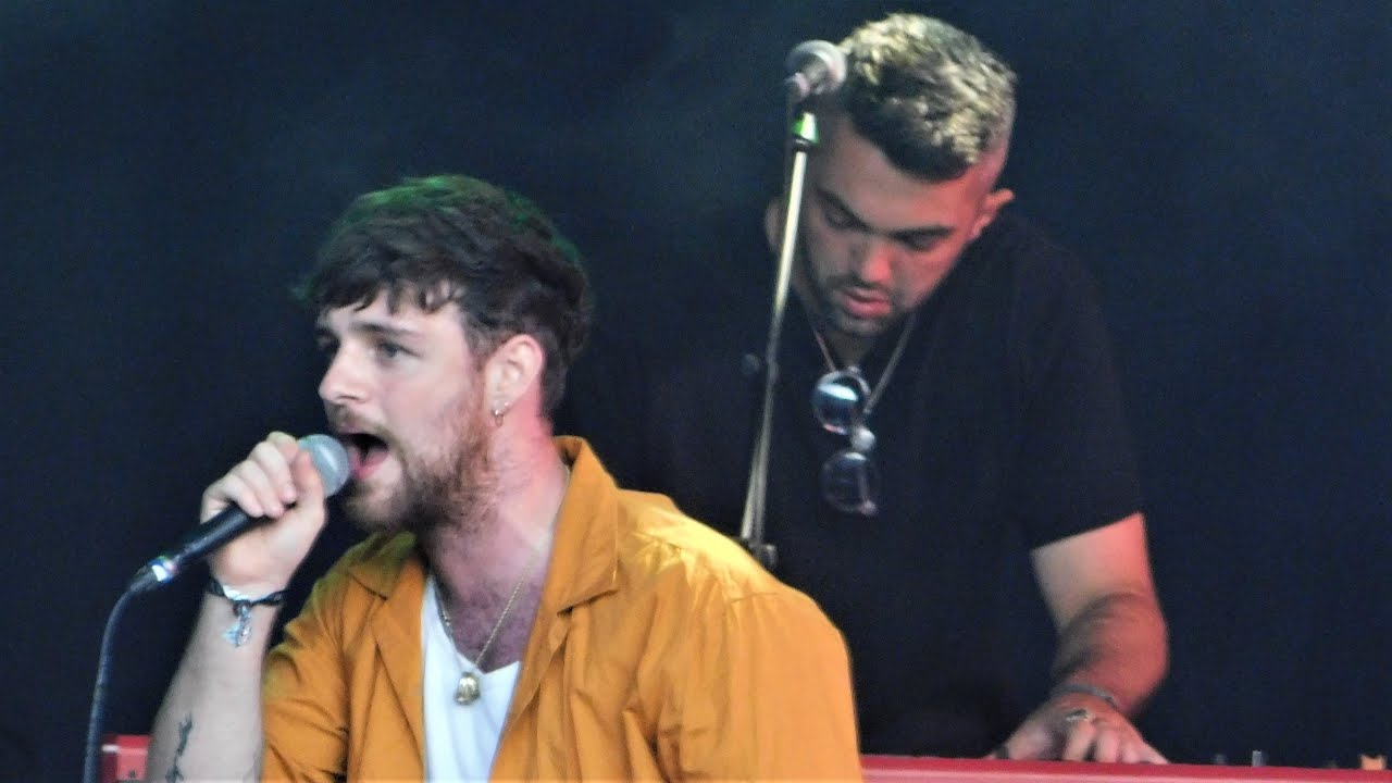 Tom Grennan - Aboard - Live