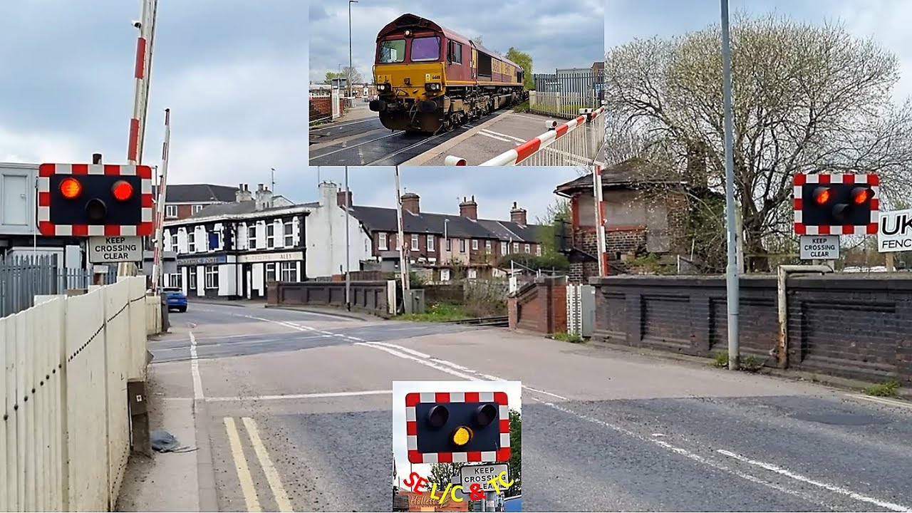 Castleford Gates Level Crossing, West Yorkshire