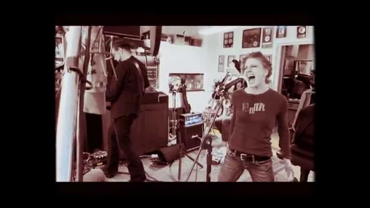 DREAMS IN THE WITCH HOUSE - No Turning Back