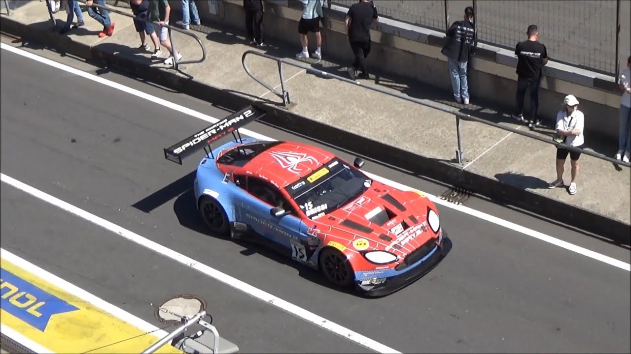 Spiderman 2 Aston Martin Vantage V12 racing the nurburgring
