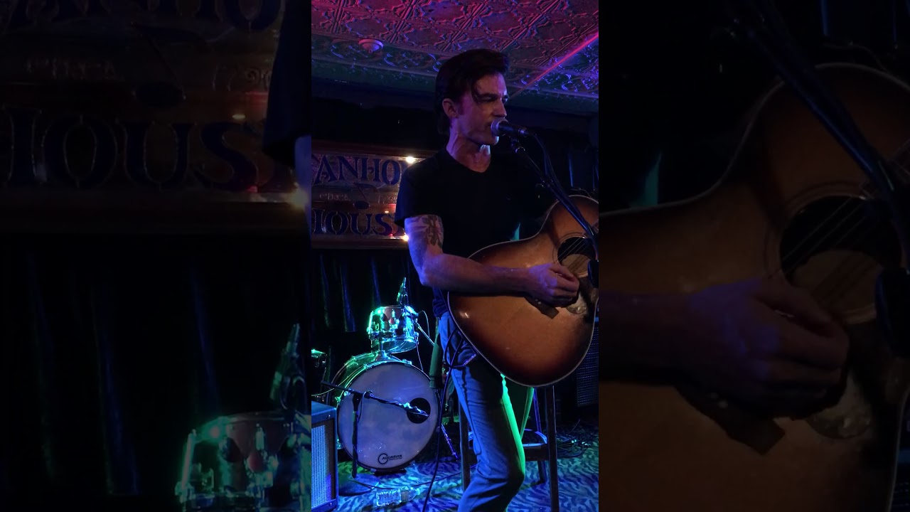 Drake Bell - Cocaine Blues (Johnny Cash Cover)