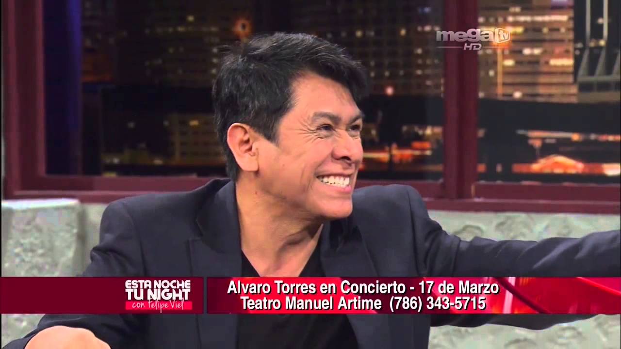 Álvaro Torres nos deleita con sus canciones en vivo