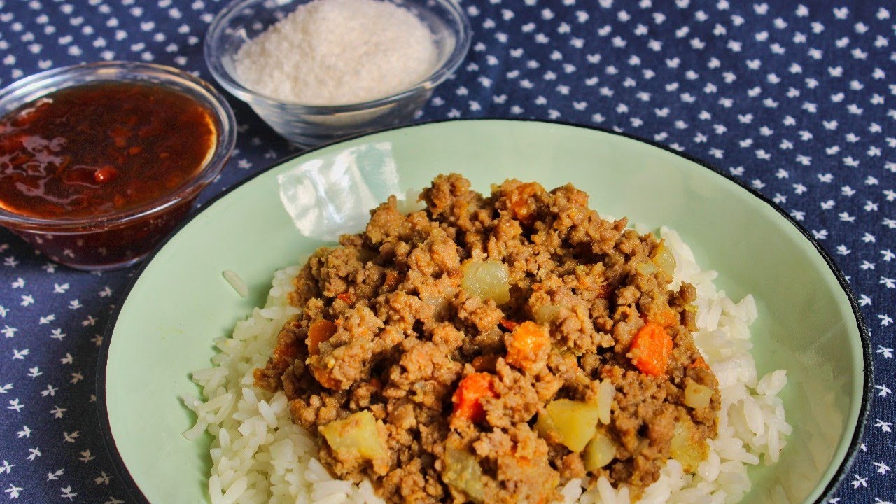 GRANDMA makes Basaar Kerrie | Traditional SOUTH AFRICAN curry