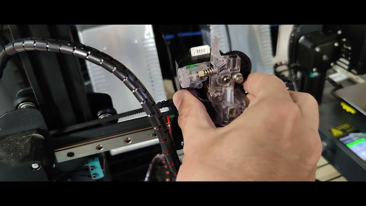How to take apart KingRoon KP3S extruder one handed real time.