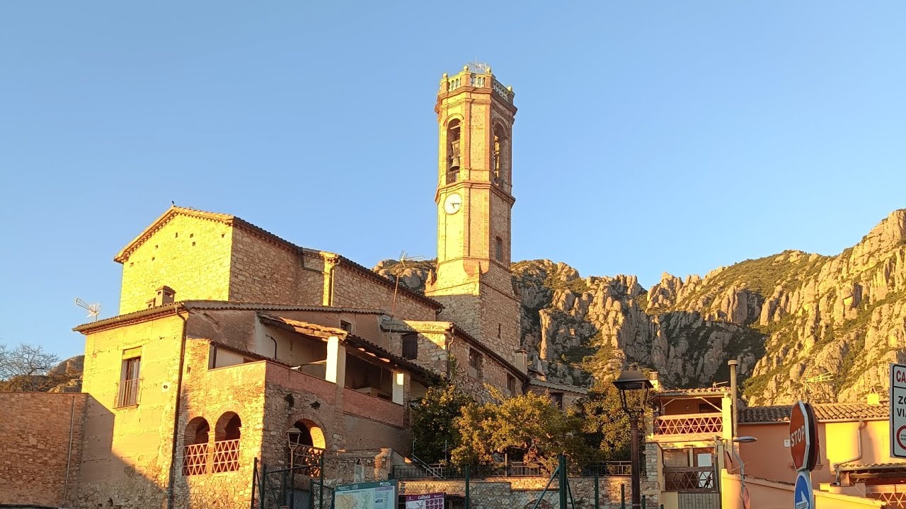 COLLBATÓ; walking tour !& Sunday market,2026 