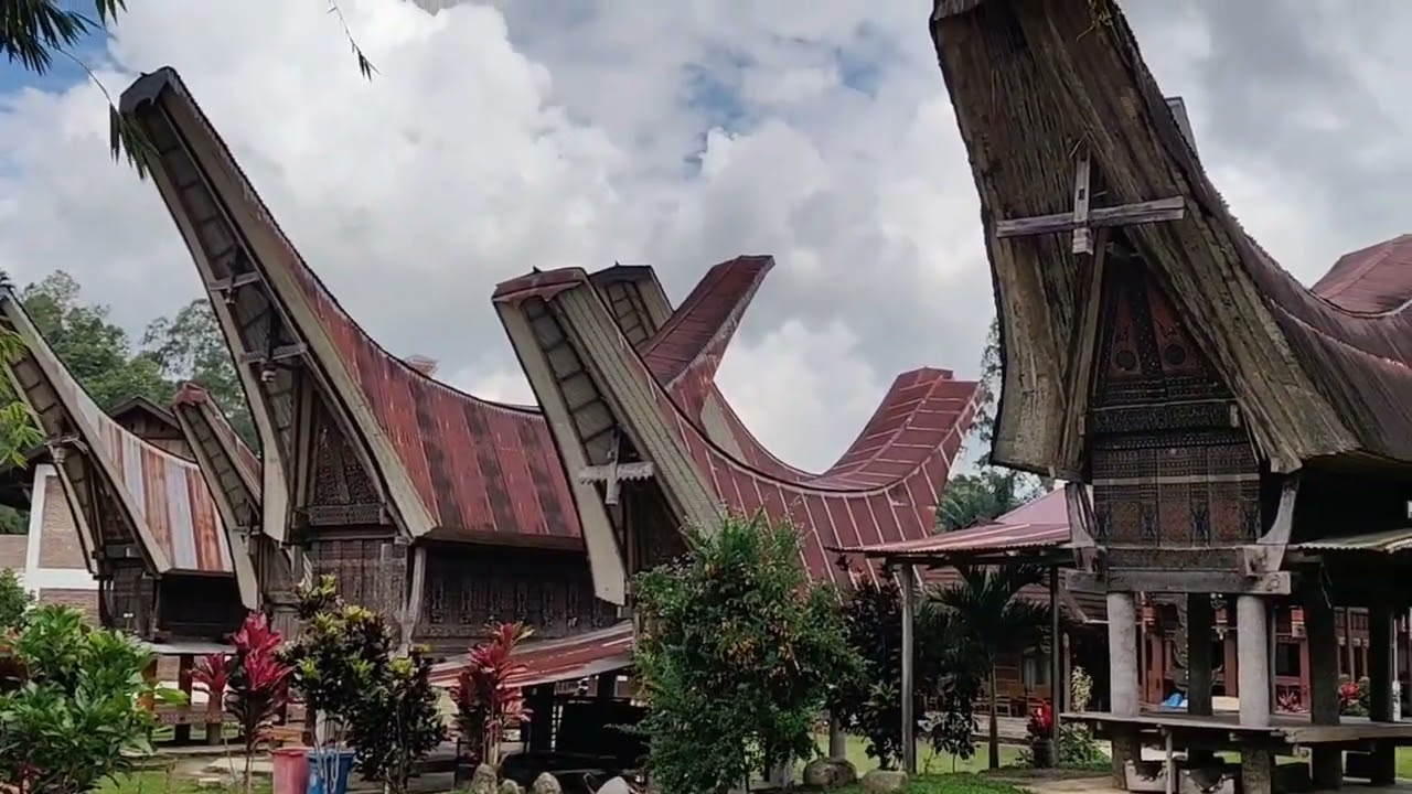 Amazing Toraja : Tobarana Saddan 