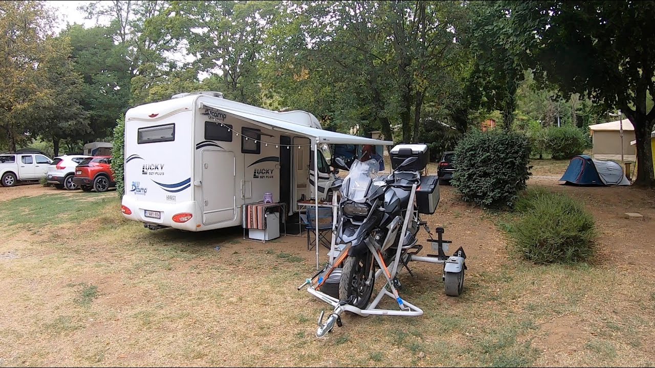 177 Départ pour le camping au coeur de l'Ardèche version.