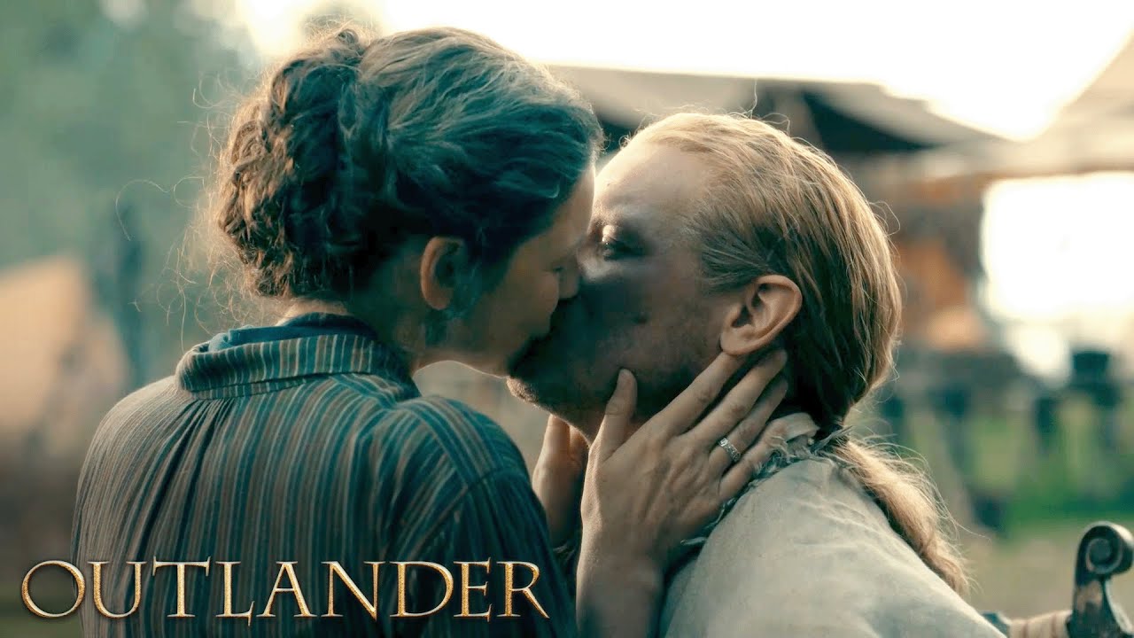 Outlander | Jamie Gives Claire A Gift