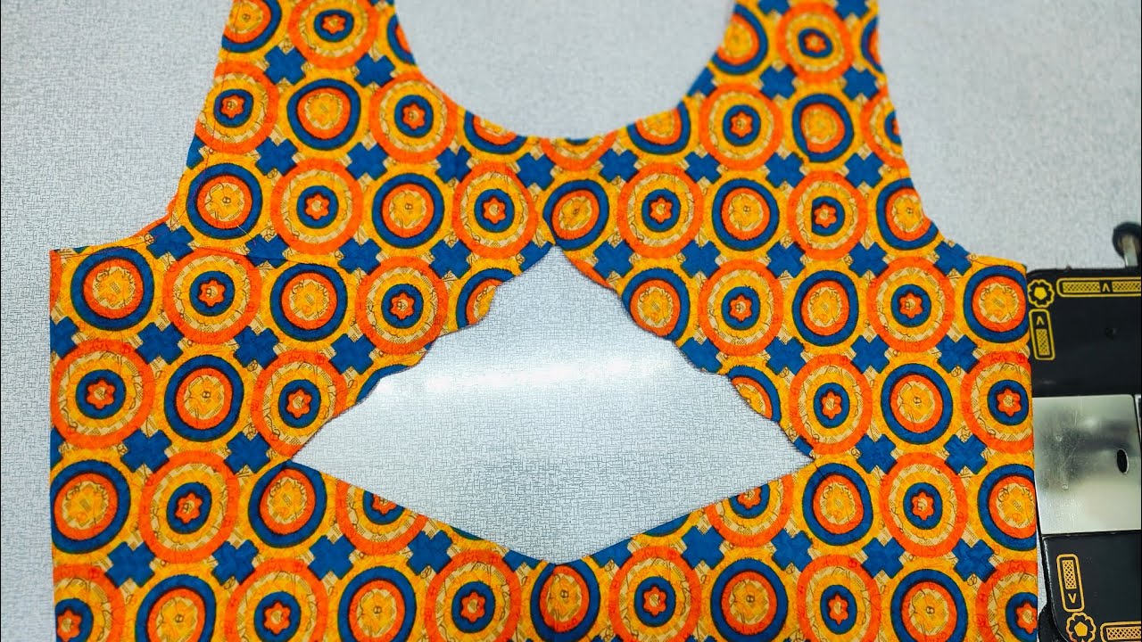 #latest and simple blouse design ✂️#sewing #blouse #viral 