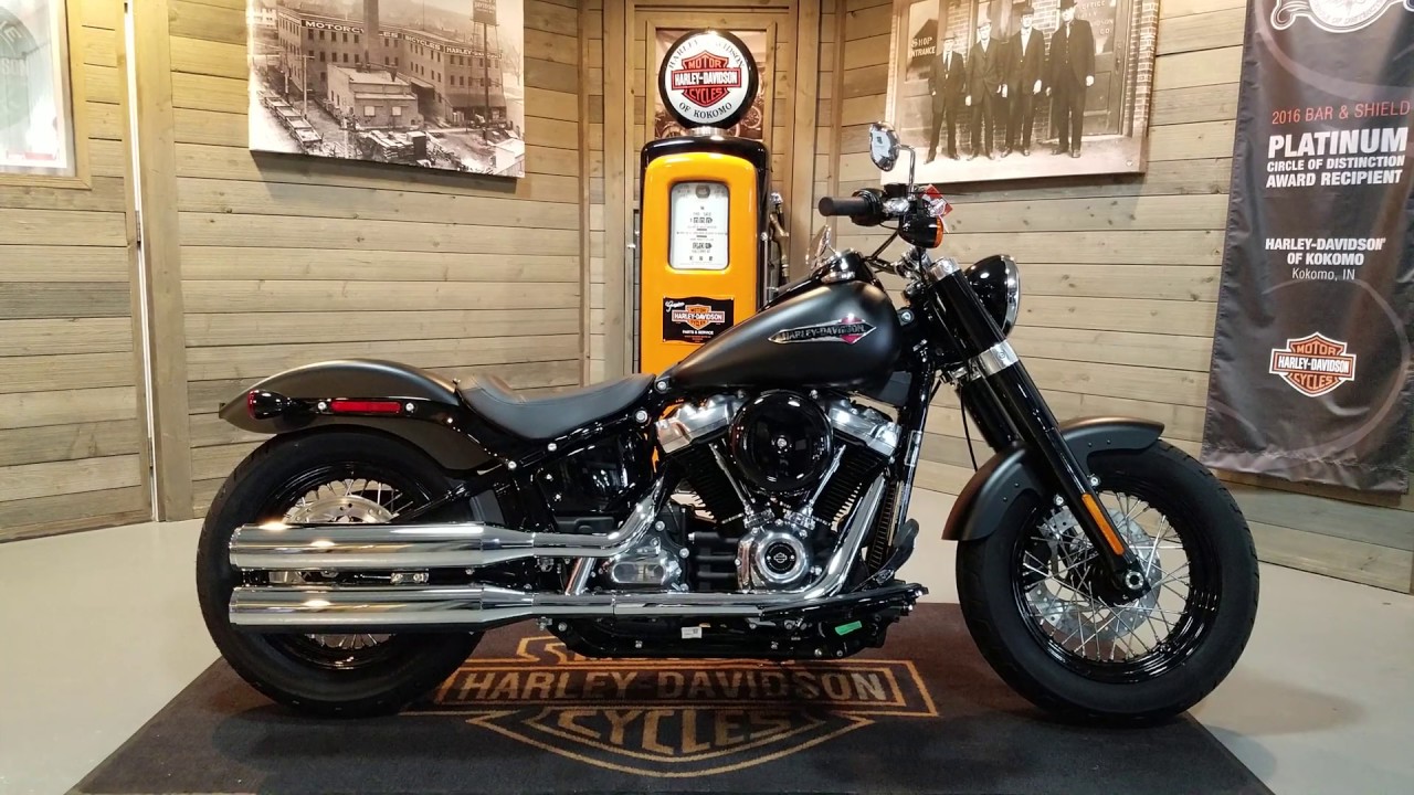 2019 Harley-Davidson Softail Slim FLSL-Black Denim.