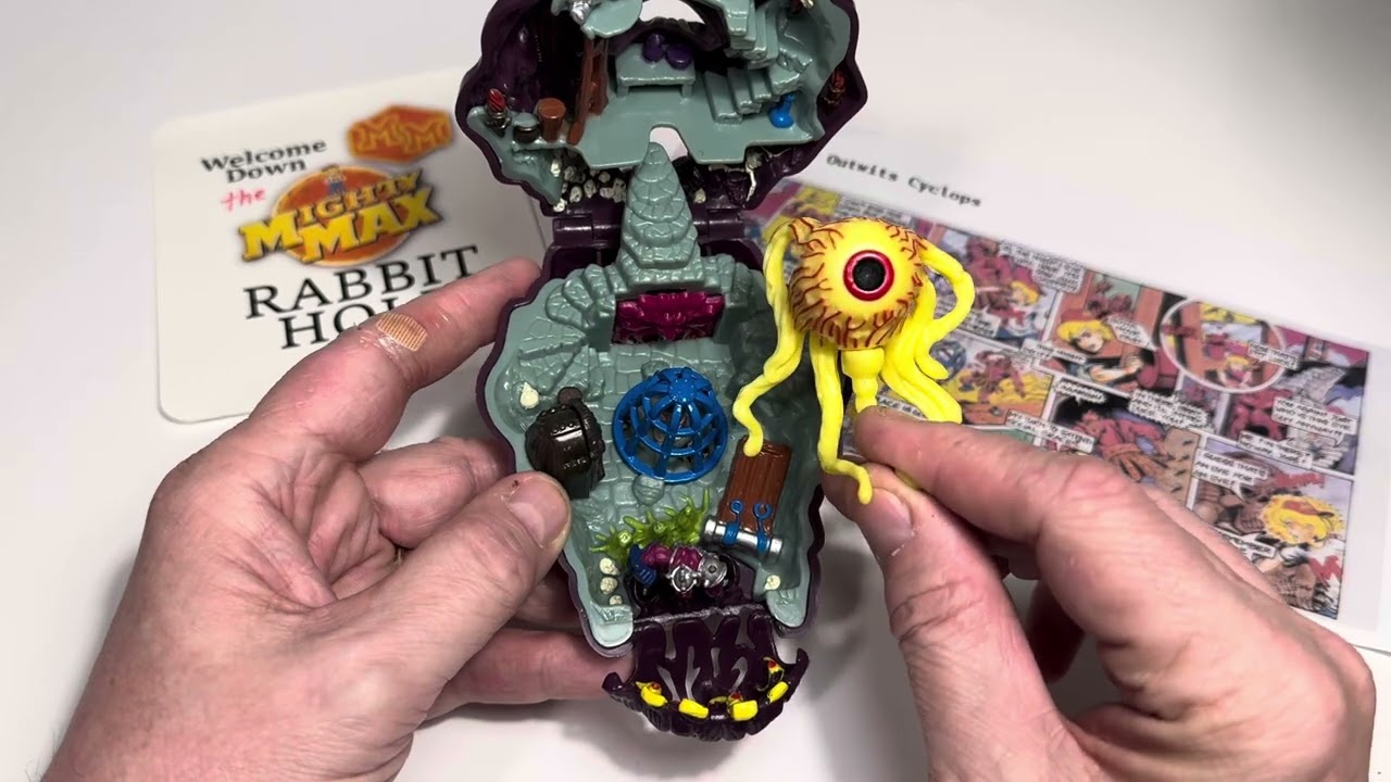 Mighty Max Outwits the Cyclops - A Doom Zone Review