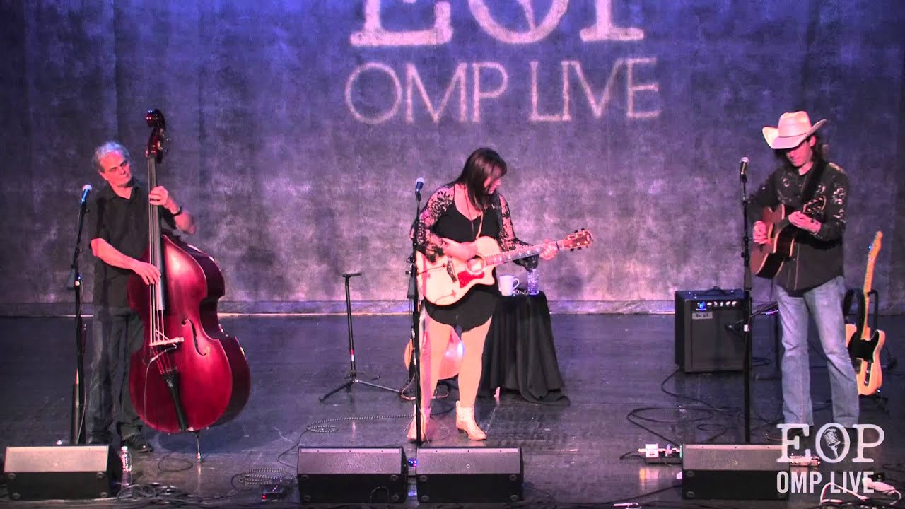 Suzy Bogguss  