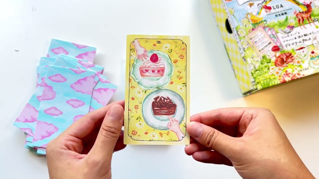 LUA Day Dream Tarot - Silent Flipthrough 