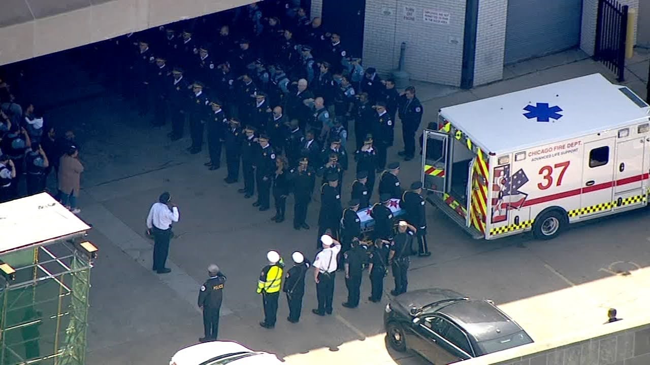 Chicago police escort body of Officer Aréanah Preston to funeral home