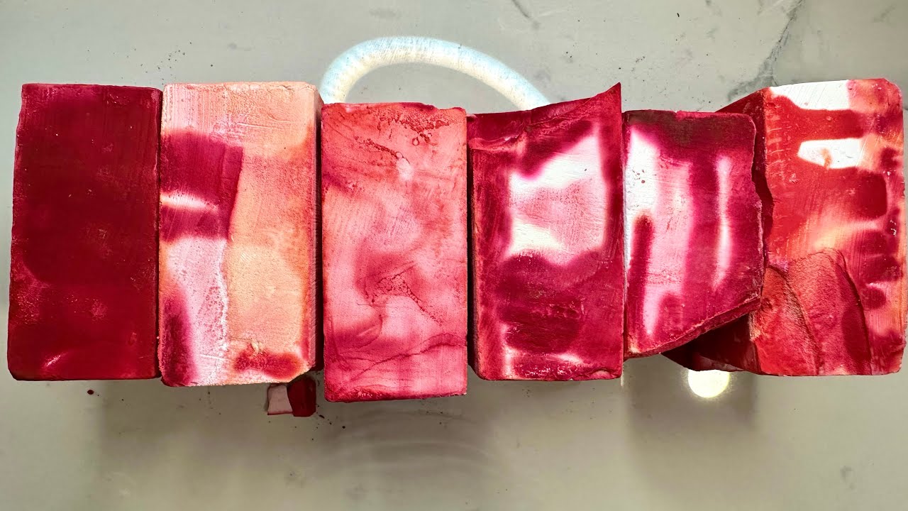 Splash Dyed Fresh Gym Chalk Crush ASMR