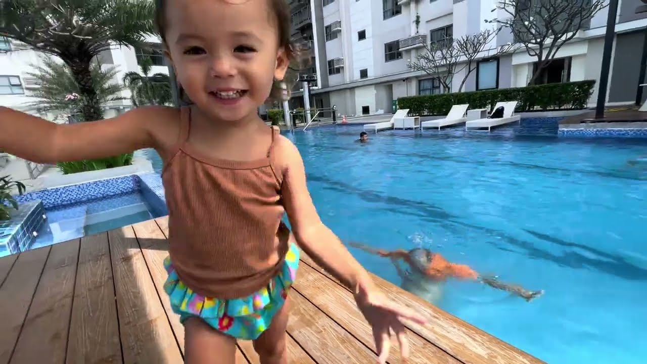 Fun day at the pool 🇵🇭 