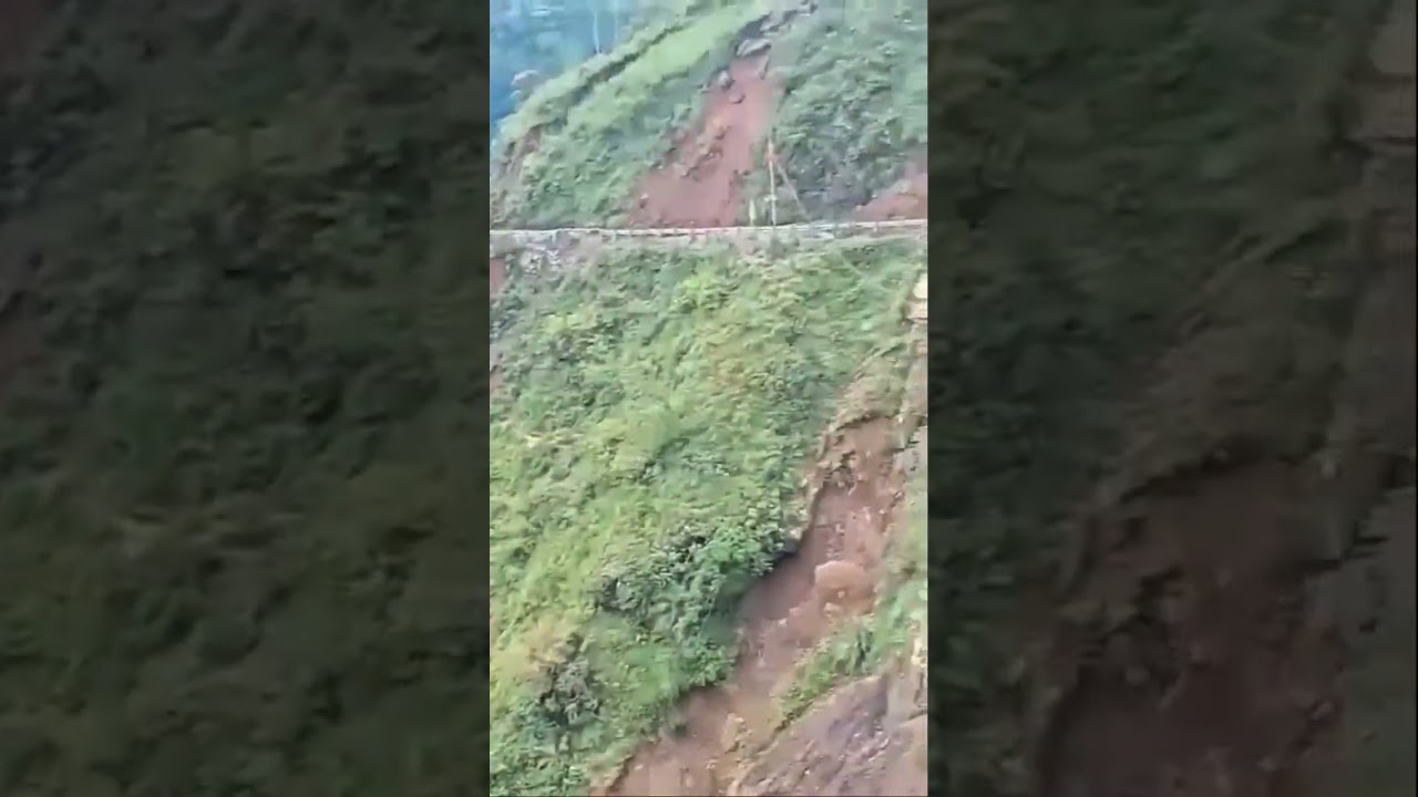 Landsliding Destroy Whole Road 🛣️ #cloudburst #flood #avalanche #disaster #moonsoon #landslide