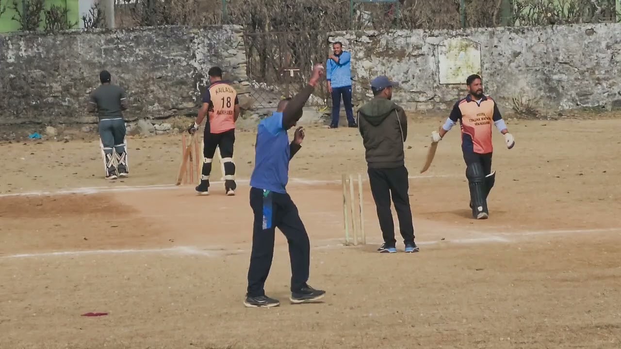 Mekhanda or jaggi bagwan semifinal mukabla phli innings mekhanda 🏏#dharmupahadi#cricket