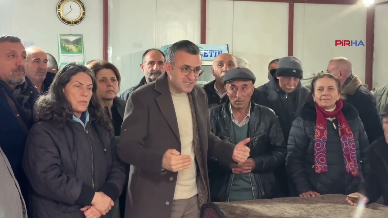 DEM Parti Malatya il örgütü depremin 3. yılında yurttaşlarla buluştu, mezarlıkları ziyaret etti!
