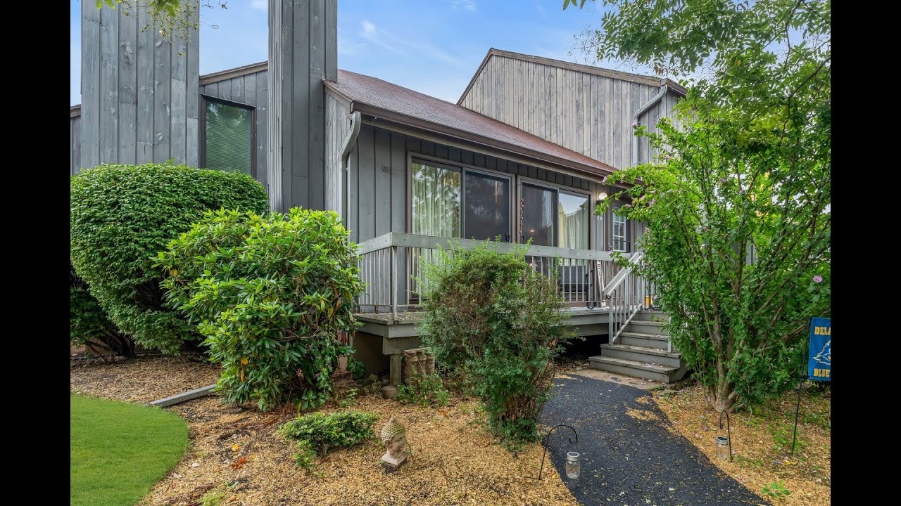 293 Gemini Dr, Unit 3 A Hillsborough, NJ | ColdwellBankerHomes.com