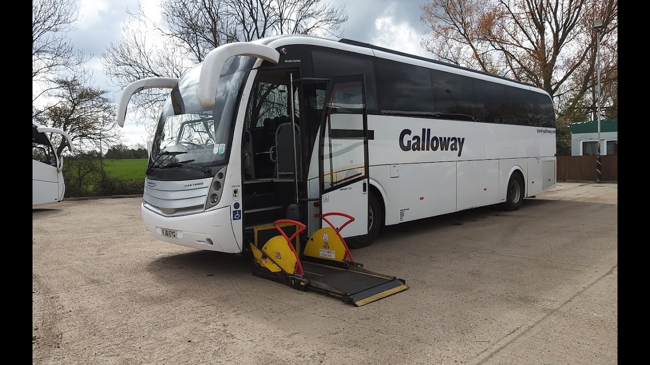 FJ61 EYG - 2012 (61) Volvo B9R Caetano Levante