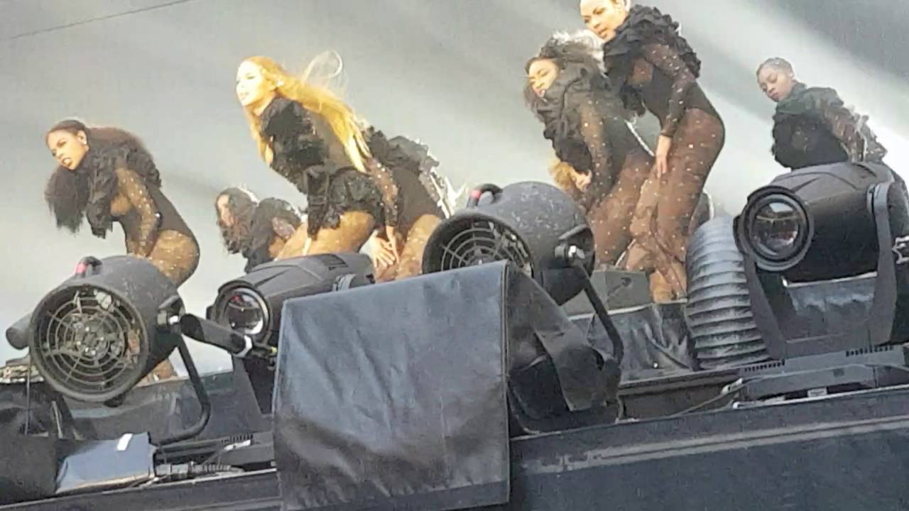 Beyonce - Irreplaceable/Bow Down/Run The World  (Wembley, London) Formation World Tour  02.07.2016