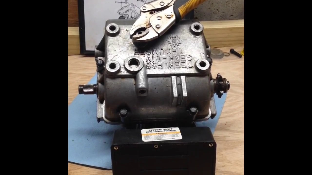 PEERLESS 700 MOD:  Adding Backup lights!