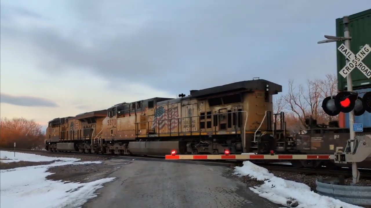 02/06/26 - Friday railfanning catches from CN and UP in southern Illinois 
