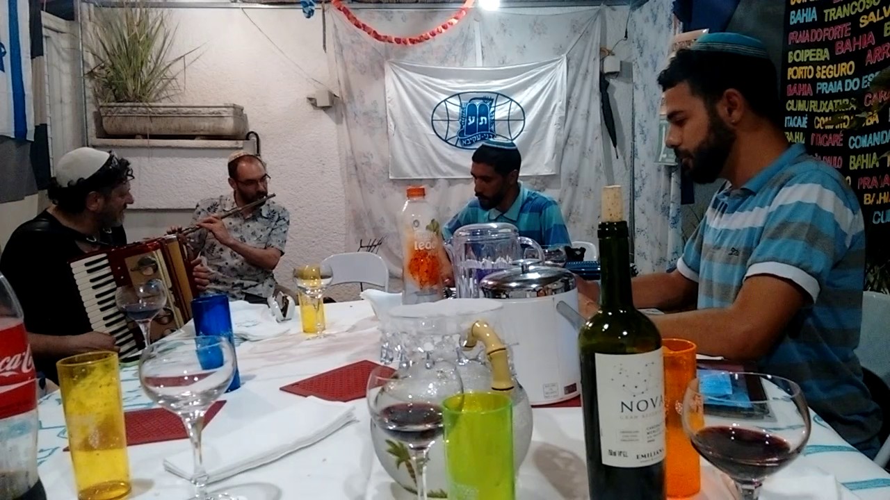 En Kelohenu - No hay Komo Muestro Dio