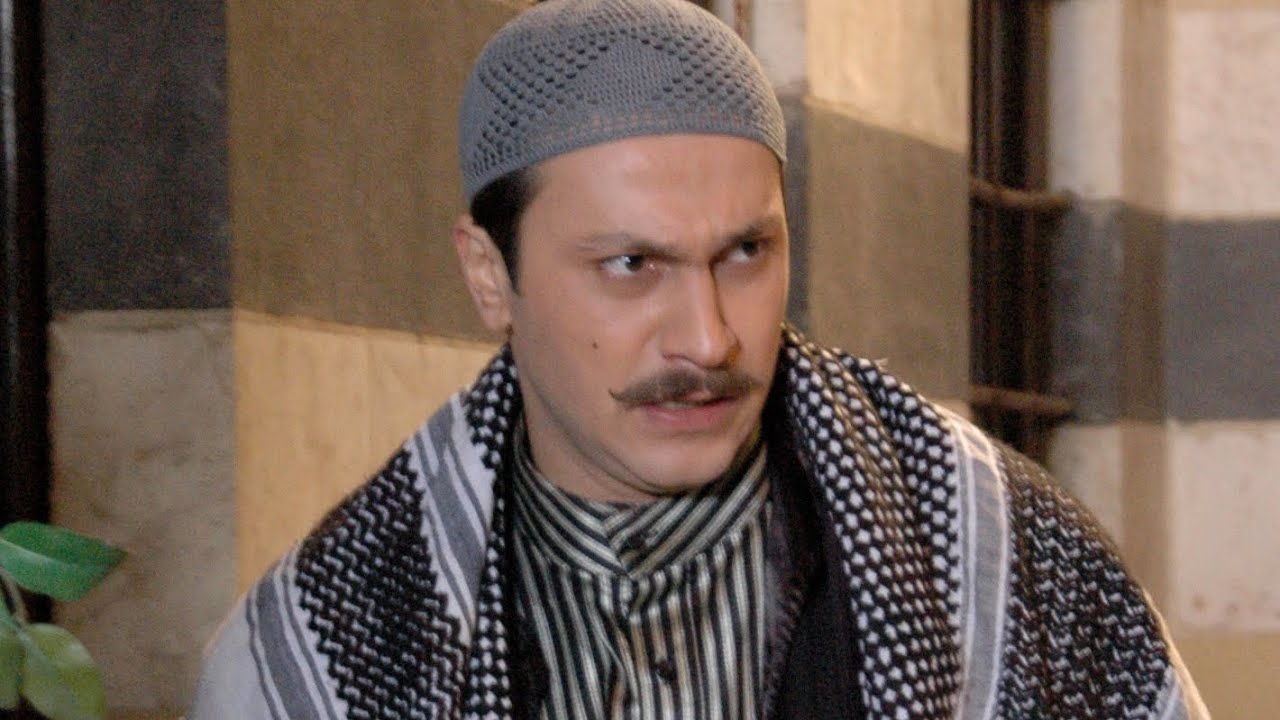 شاهد الجزء الثاني من أسئلة وأجوبة باب الحارة والعكيد أبو العز وشو بتمنى من العالم؟